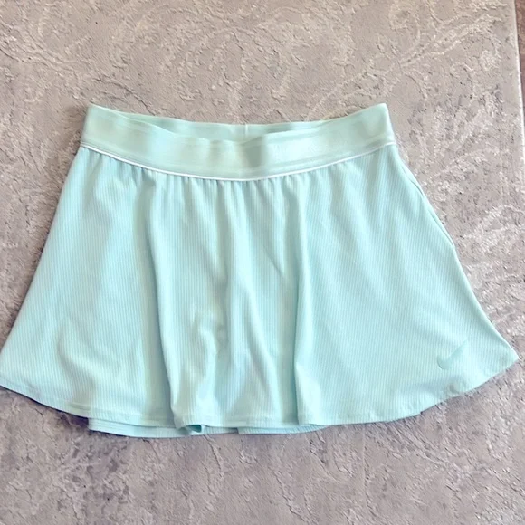 Nike Tennis skirt - Picture 5 of 8